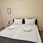 Azur - Self Check-in And 2 Bikes Apartament *