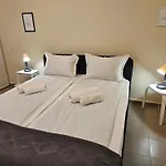 Apartament Azur - Self Check-in And 2 Bikes Burgas City
