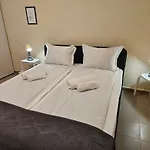 Azur - Self Check-in And 2 Bikes Apartament *
