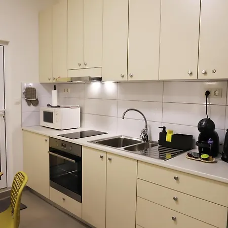 Azur - Self Check-in&2 Bikes Burgas City