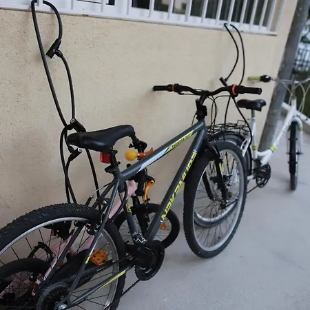 Azur - Self Check-in And 2 Bikes Apartmán Burgas City