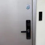 Apartman Azur - Self Check-in And 2 Bikes Burgasz
