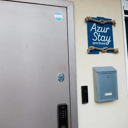 Azur - Self Check-in And 2 Bikes Appartement *