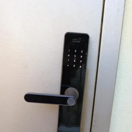 Appartement Azur - Self Check-in And 2 Bikes Burgas Stad