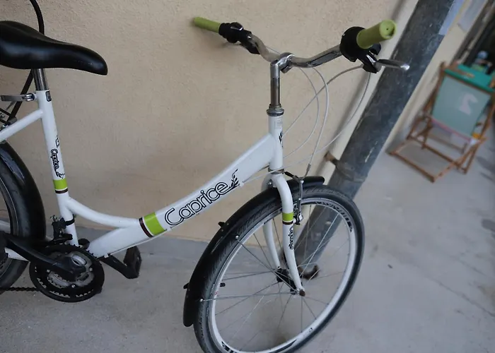 Διαμέρισμα Azur - Self Check-in And 2 Bikes Μπουργκάς